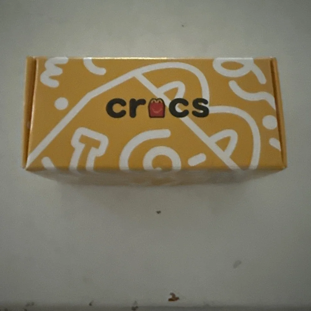 2024 McDonald's Mini Crocs Keychain Happy Meal Toy #8 White Smile Logo